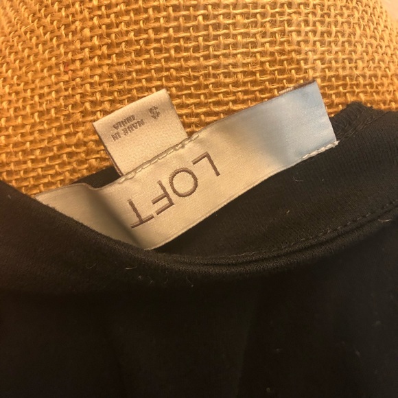 LOFT Ruffle Blouse - Picture 4 of 4